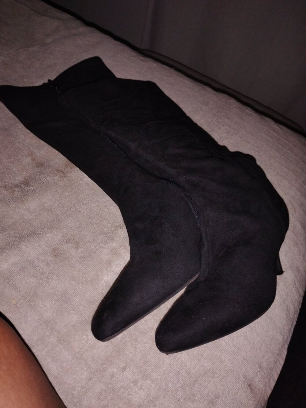 Boots - Picture 3 of 13